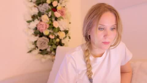 Mya-be Yours P online show from January 2025 12:43:02 AM