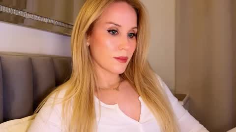 Mya-be Yours P online show from September 2025 07:35:01 PM