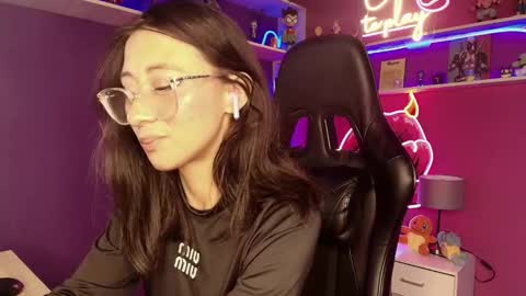 Milly Cute online show from March 2026 04:51:02 AM