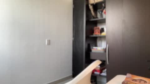 Myke esthetic online show from February 2025 07:52:02 PM