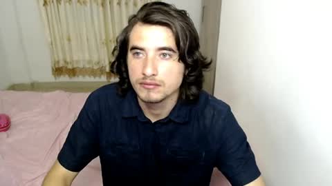 Snapshot of myke_xxx chatting on May 2026 02:17:02 AM mike online show from May 2026 02:17:02 AM