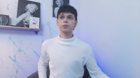 Mykel   online show from December 2025 05:29:02 PM