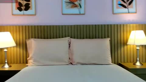 Snapshot of myla_cute chatting on January 2026 03:44:02 AM MILA online show from January 2026 03:44:02 AM