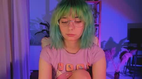 MylaFlores online show from November 2025 06:02:02 AM