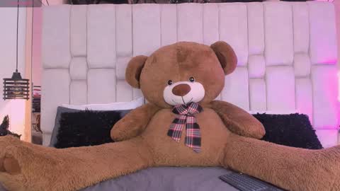  emy  online show from December 2025 03:58:02 AM