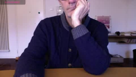 Snapshot of mynakedbeach chatting on April 2026 04:48:01 AM Bi sexy guy lovense hush is on private is open or password show tip if you like. online show from April 2026 04:48:01 AM