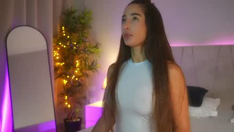 Snapshot of myriamfox_ chatting on July 2026 09:24:01 AM Miryam online show from July 2026 09:24:01 AM
