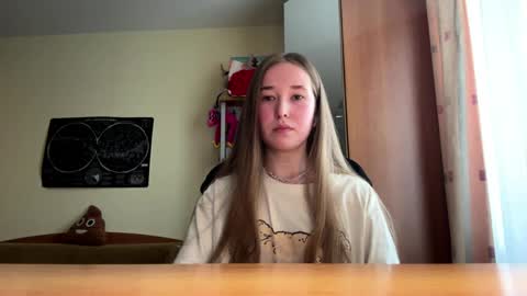 Snapshot of myrticetaraschke chatting on May 2026 09:59:01 AM Lana online show from May 2026 09:59:01 AM