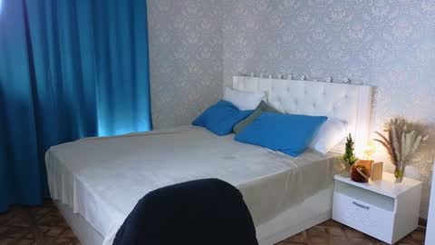 Mickey online show from January 2025 01:30:01 AM