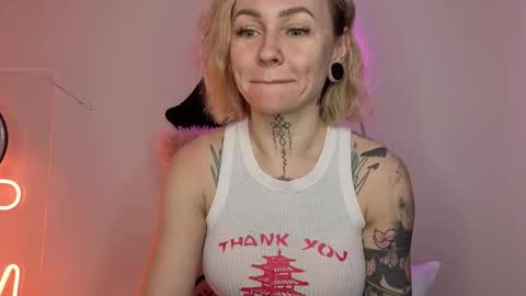 mysterious_twist online show from March 2026 03:05:04 PM