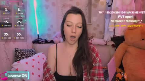 Lilly  magic lilly online show from April 2026 06:57:01 PM