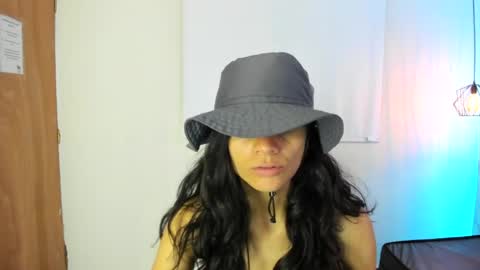 mystical_meteor online show from May 2026 06:34:02 PM