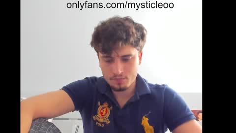 Mystic Leo online show from December 2024 02:13:01 PM