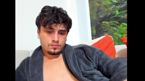 Mystic Leo online show from December 2024 08:15:01 PM