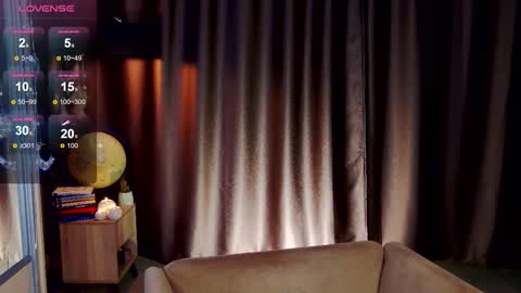 Angeline online show from March 2026 07:37:01 PM