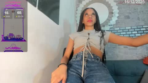 Snapshot of mystiquets chatting on December 2025 02:11:01 PM online show from December 2025 02:11:01 PM