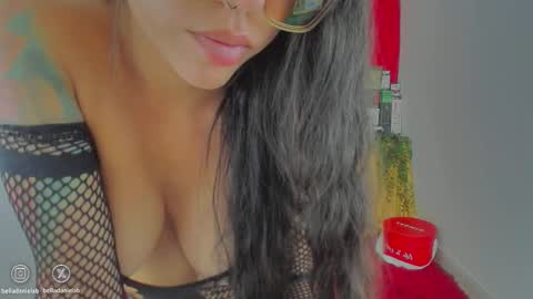 Snapshot of mysweetdanny chatting on February 2026 04:05:02 AM IG belladanielab online show from February 2026 04:05:02 AM