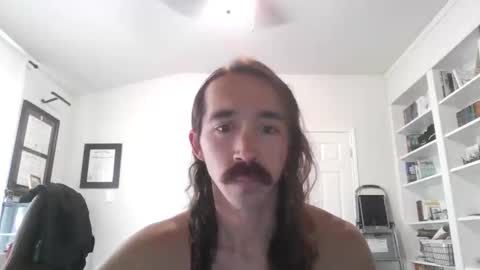 Snapshot of mythrowawayatx chatting on October 2025 03:07:01 PM mythrowawayatx online show from October 2025 03:07:01 PM