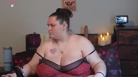 Mzjuicybootay online show from September 2025 07:47:01 PM