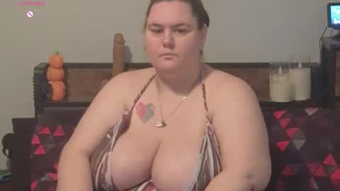 Mzjuicybootay online show from October 2025 12:13:02 PM