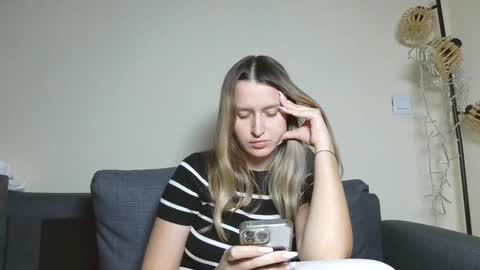 Eva online show from December 2024 07:03:02 PM