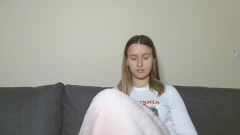 Eva online show from December 2024 08:10:02 PM