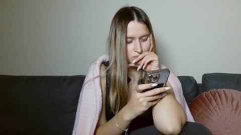 Eva online show from December 2024 06:58:02 PM