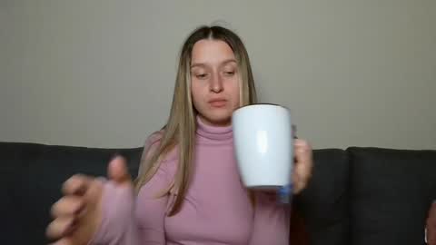 Eva online show from January 2025 07:55:01 PM