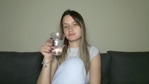 Eva online show from March 2025 11:33:01 PM