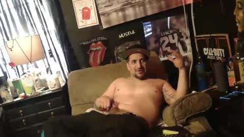 Snapshot of n3v3rpanic1 chatting on January 2025 08:42:01 PM SnackPants online show from January 2025 08:42:01 PM