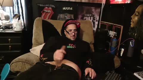 Snapshot of n3v3rpanic1 chatting on January 2025 06:07:01 PM SnackPants online show from January 2025 06:07:01 PM