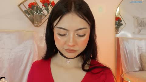 naamah_b online show from March 2026 02:11:02 PM