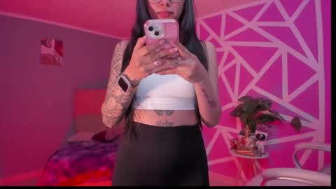 anny online show from February 2026 12:49:01 AM