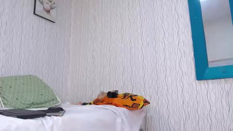 Nadia online show from February 2025 10:03:01 PM