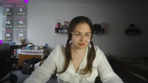 nadiiamorgun online show from May 2026 05:37:01 AM
