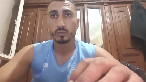 Snapshot of nadirff16 chatting on November 2025 12:39:02 PM V online show from November 2025 12:39:02 PM