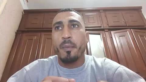 Snapshot of nadirff16 chatting on November 2025 01:43:01 PM V online show from November 2025 01:43:01 PM