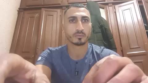 Snapshot of nadirff16 chatting on December 2025 05:18:02 PM V online show from December 2025 05:18:02 PM