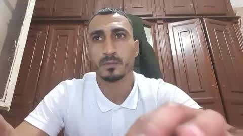 Snapshot of nadirff16 chatting on December 2025 12:11:02 PM V online show from December 2025 12:11:02 PM