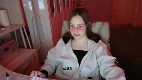 naebina online show from October 2025 08:26:01 AM