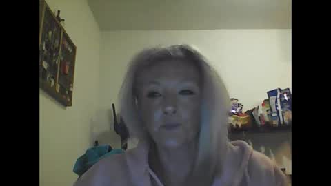 naenae937 online show from February 2025 01:22:01 AM