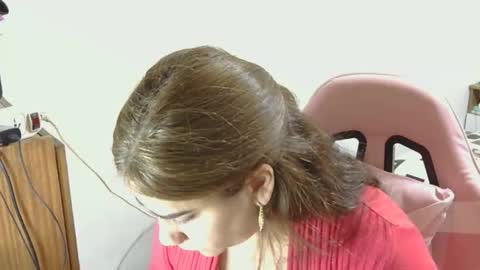 nahiarabiel online show from April 2026 05:24:02 PM