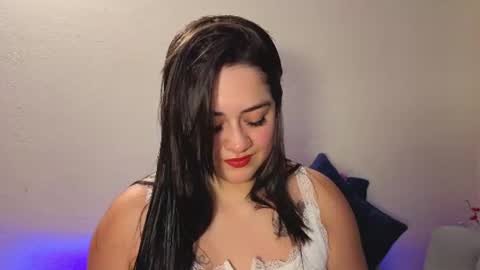 Snapshot of nahomi_sweett chatting on June 2026 10:49:02 AM Nahomi online show from June 2026 10:49:02 AM