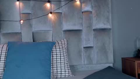  VICTORIA  online show from January 2026 07:41:02 PM