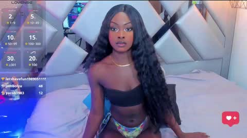 Snapshot of nahomii_hill chatting on March 2025 01:14:02 AM Nahomi online show from March 2025 01:14:02 AM