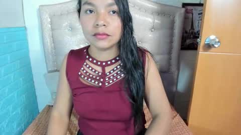 Snapshot of nahomy_maria chatting on March 2026 11:37:02 AM nahomy_maria online show from March 2026 11:37:02 AM