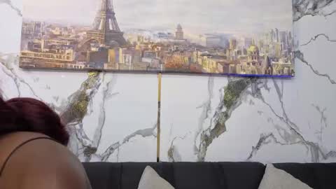 nahomy_smith23_aws online show from November 2025 12:22:01 AM