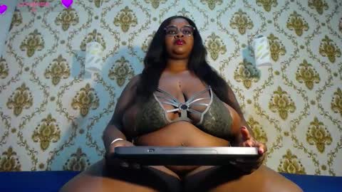 Karatbby online show from October 2025 08:24:02 PM