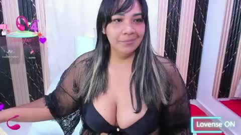 Snapshot of nailha1 chatting on May 2026 11:06:02 AM Nailha online show from May 2026 11:06:02 AM