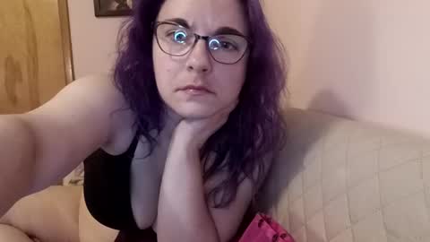 Snapshot of nakedcrafts chatting on January 2025 06:16:01 AM Lizzy online show from January 2025 06:16:01 AM